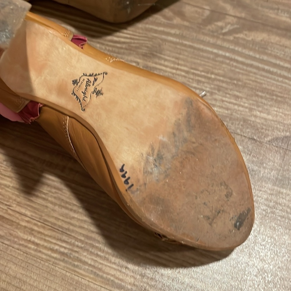 Rare anthro miss Albright Tan and Red Women's Heels 👠 - Picture 8 of 11